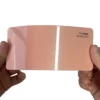 Tarjeta de muestra de TPU color naranja coral PPF
