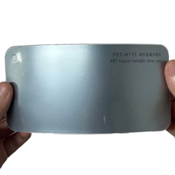 Échantillon de film adhésif liquide métallisé gris mercure pour voiture