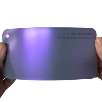 Tarjeta de muestra de vinilo para coche color gris púrpura mate de ensueño